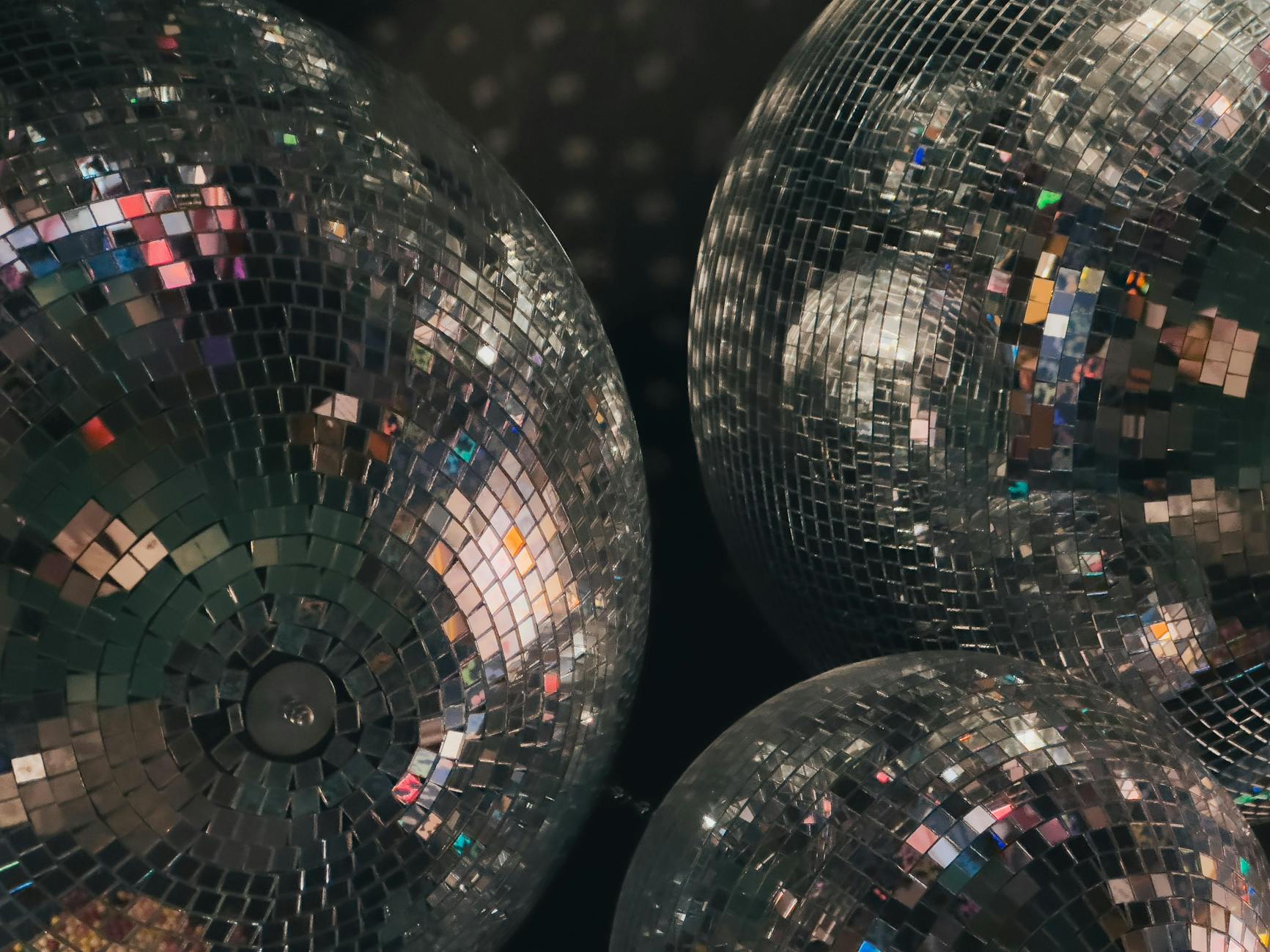Bildmotiv zu Amsterdam, Dance und Event im redaktionellen Magazinkontext