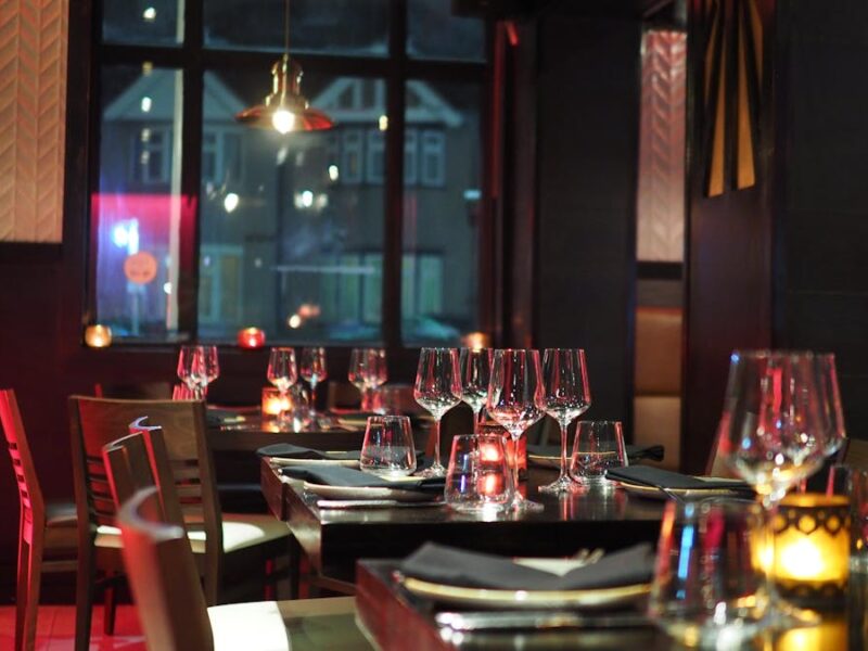 Elegantes Restaurant-Interieur - Gastro Head Office München