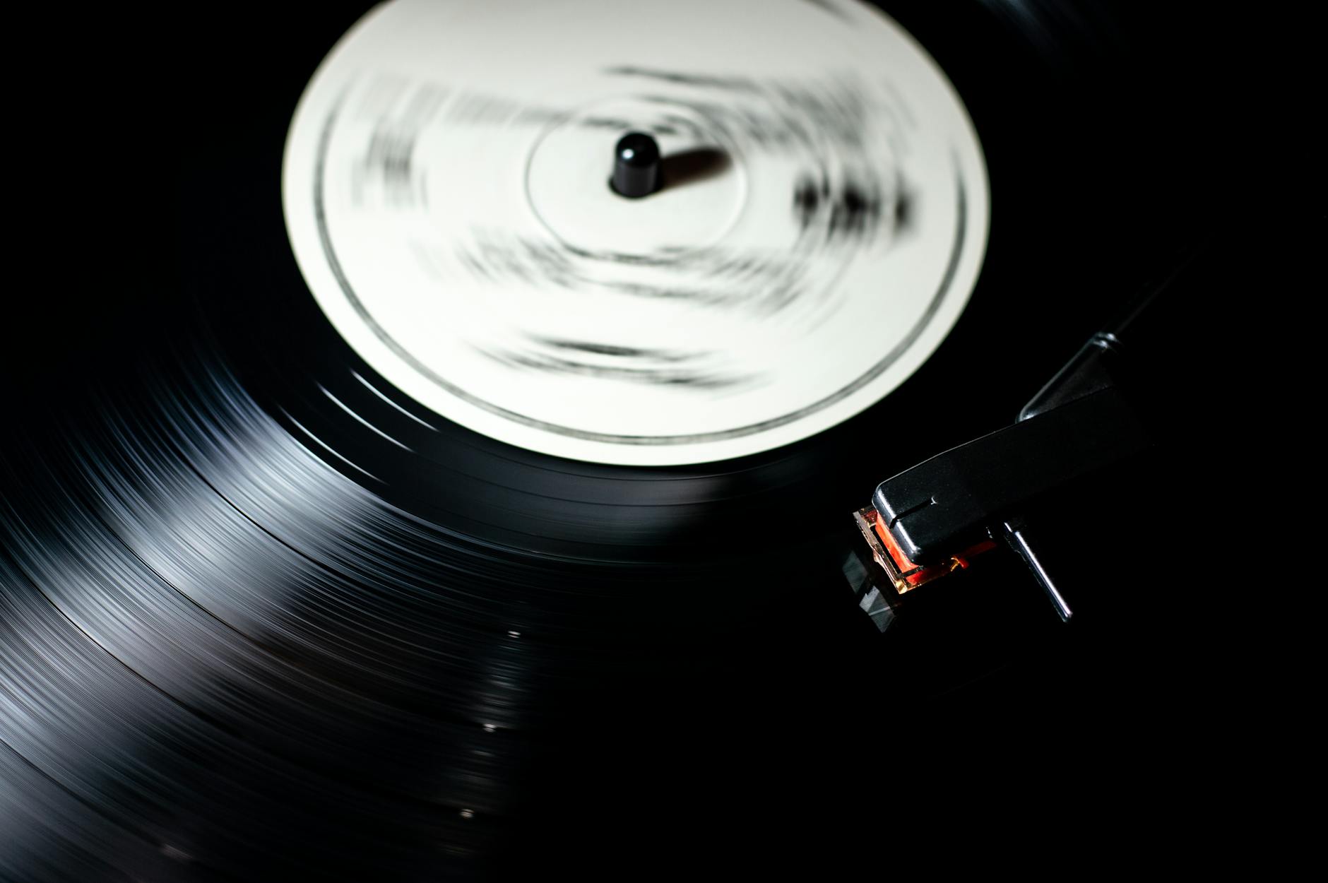 Plattenspieler mit Vinyl-Platte