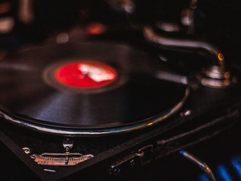 Music-Industry Q1 2026: Universal, Warner und Sony legen Zahlen vor